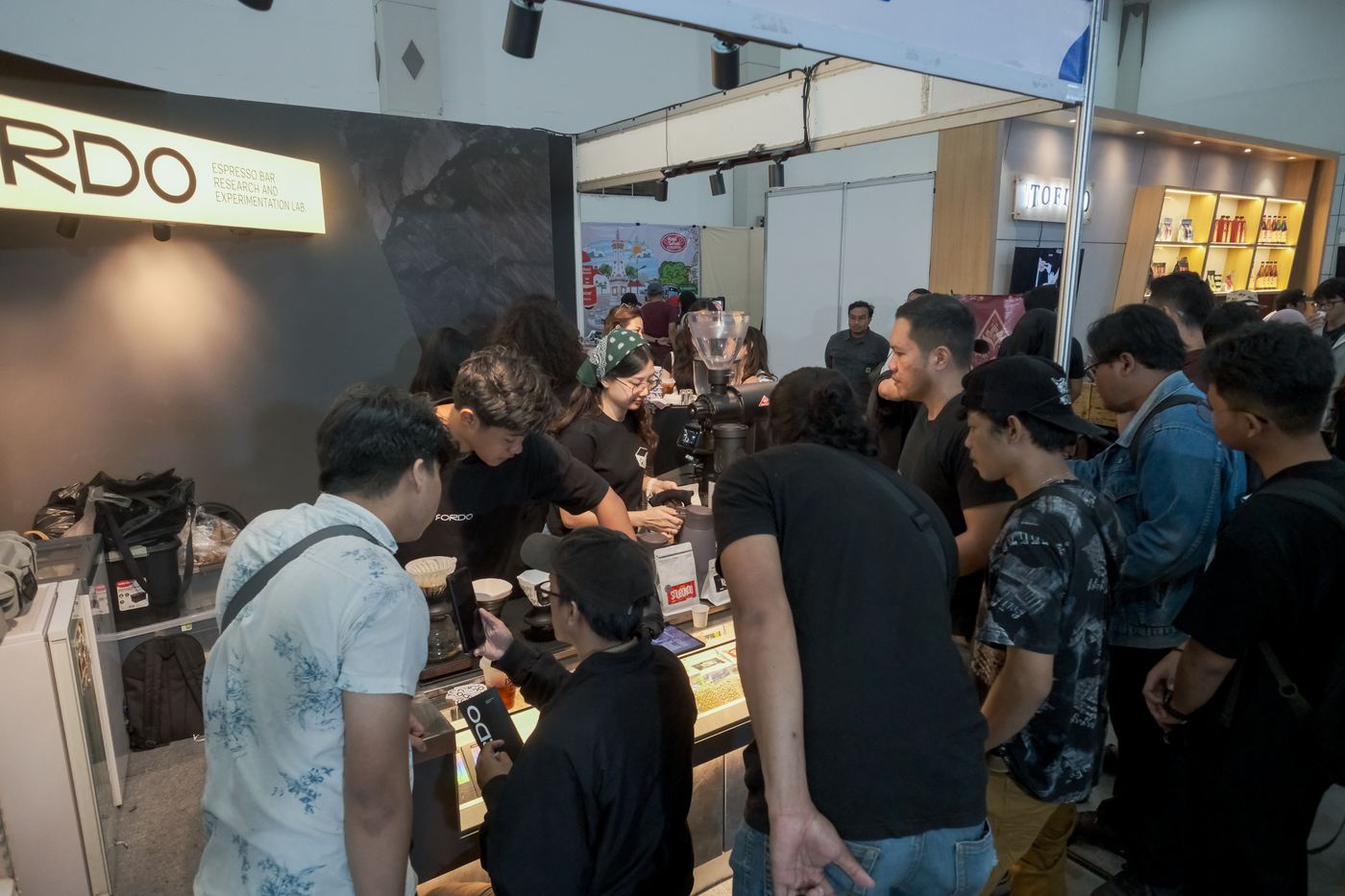 Fordo team demoing coffee at JCW #5 booth